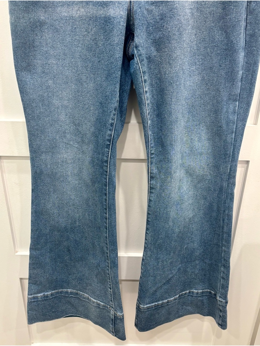 Lane Bryant Medium Blue Mid Rise Flare Jeans - Picture 2 of 6